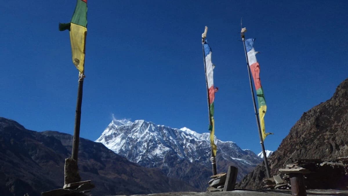 manaslu trek