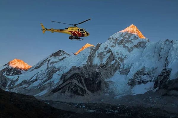 Annapurna Base Camp Photography Helicopter Tour