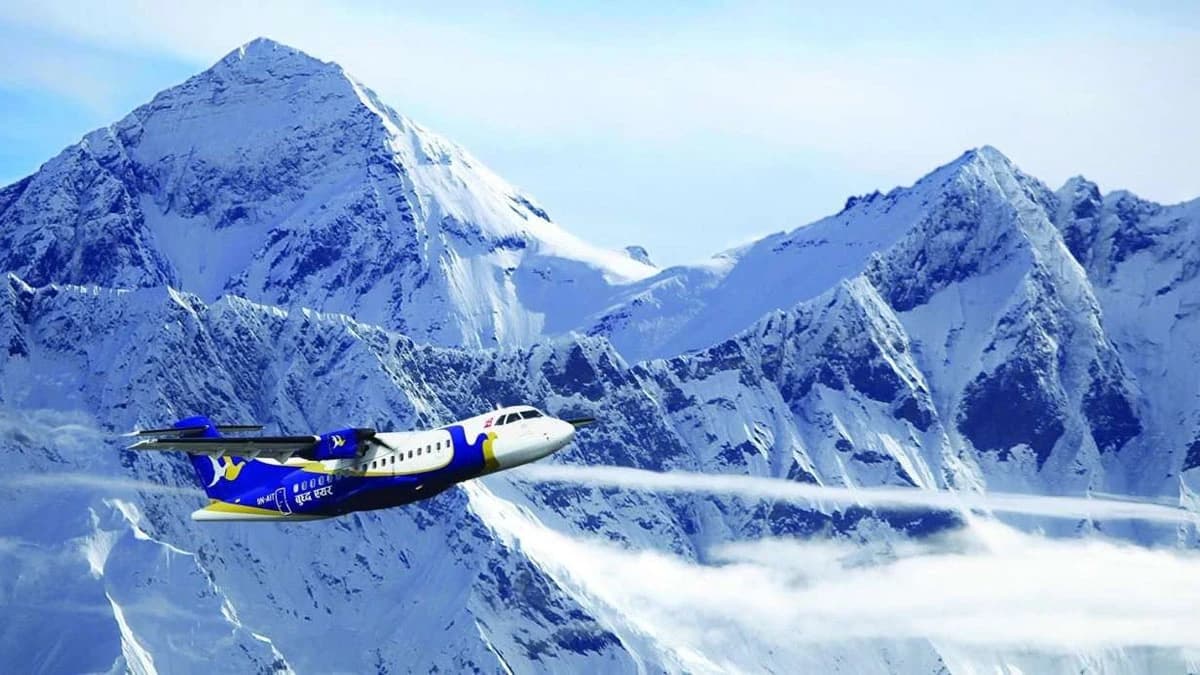 Everest Mountain Flight