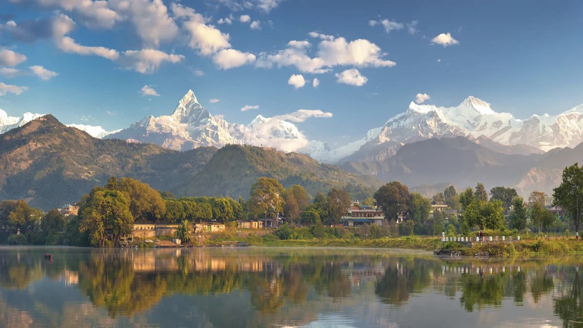 Pokhara City with Sarangkot Sunrise Tour – 3 Days