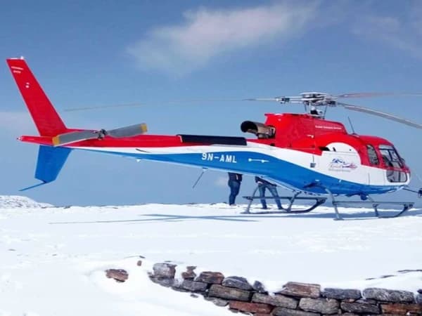 Gosaikunda Helicopter Tour1