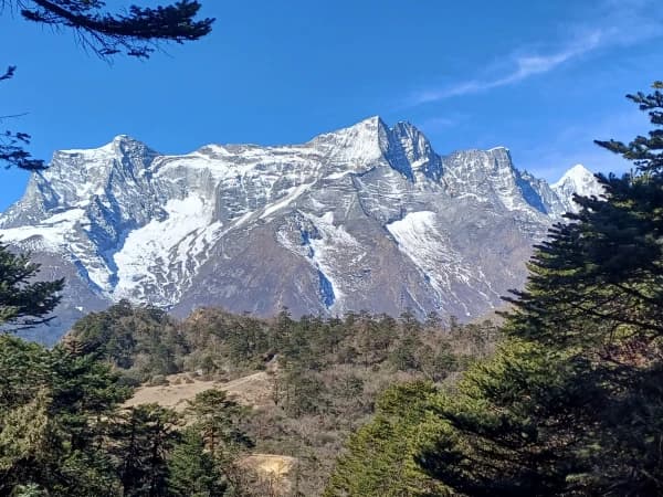 Kongde Himal